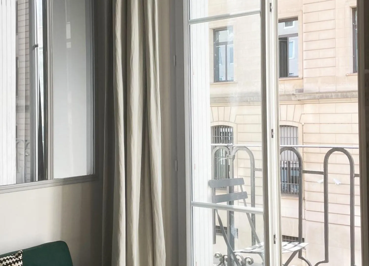 Superbe Appartement A 5Mins Du Louvre París 0*,